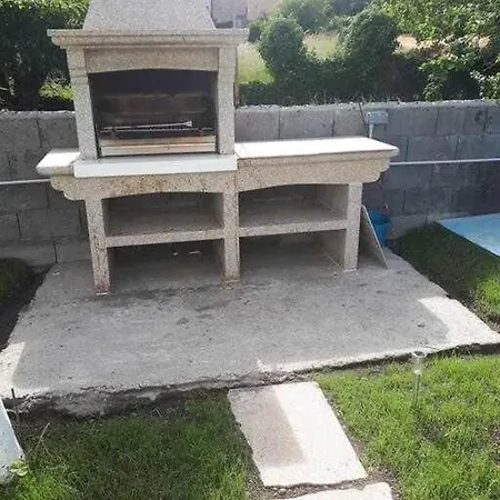 Lägenhet Con Patio Al Lado De La Iglesia Igb Carnota
